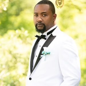 Meet your Posher, Jean